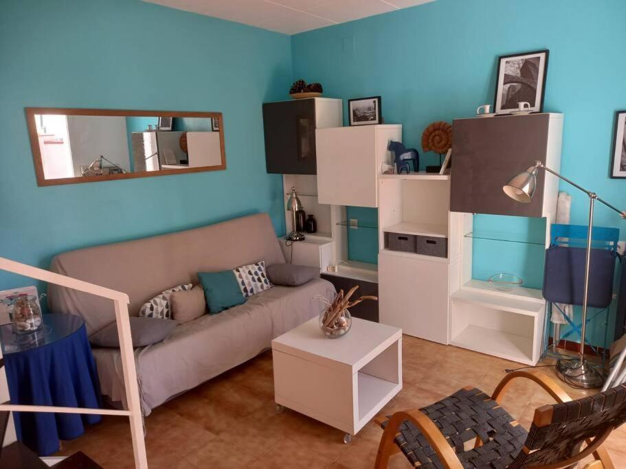 Nautilus Agradable Villa A 5 Minutos A Pie De La Playa Ρόζες Εξωτερικό φωτογραφία