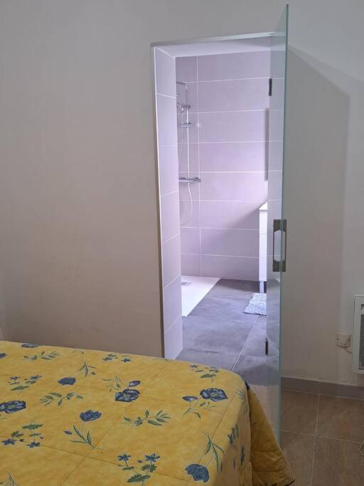 Nautilus Agradable Villa A 5 Minutos A Pie De La Playa Ρόζες Εξωτερικό φωτογραφία